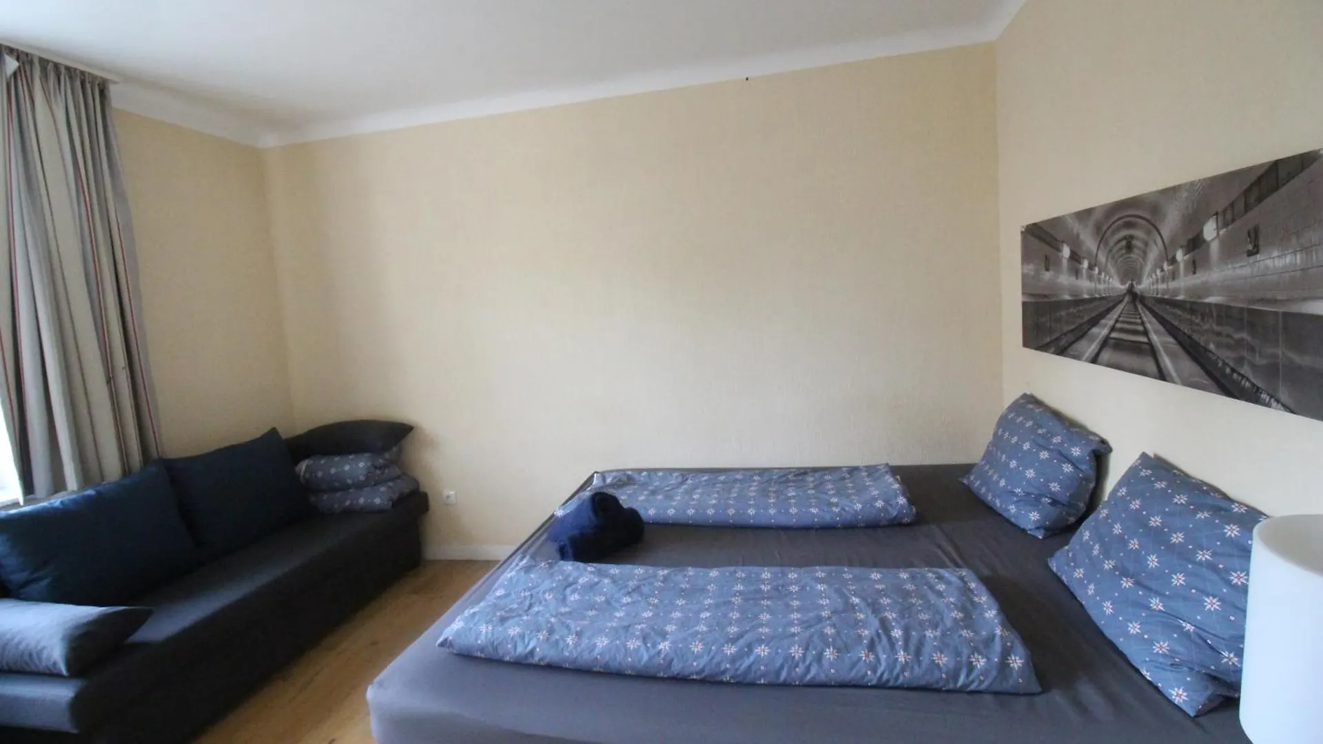 Homestay Tripel Room In Floridsdorf Area Vienna